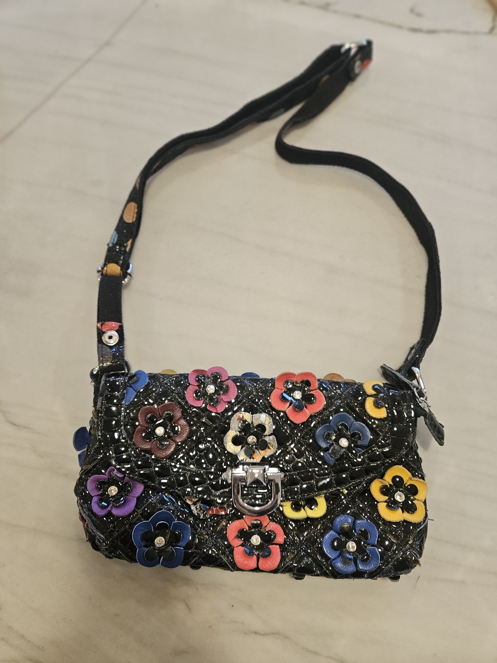 Vintage Y2K Croc-Embossed Shoulder Bag with 3D Multicolor Leather Flowers